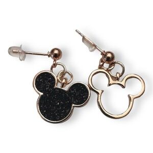 ๐ NWT Mickey Mouse Outline Black Dangle Earrings
